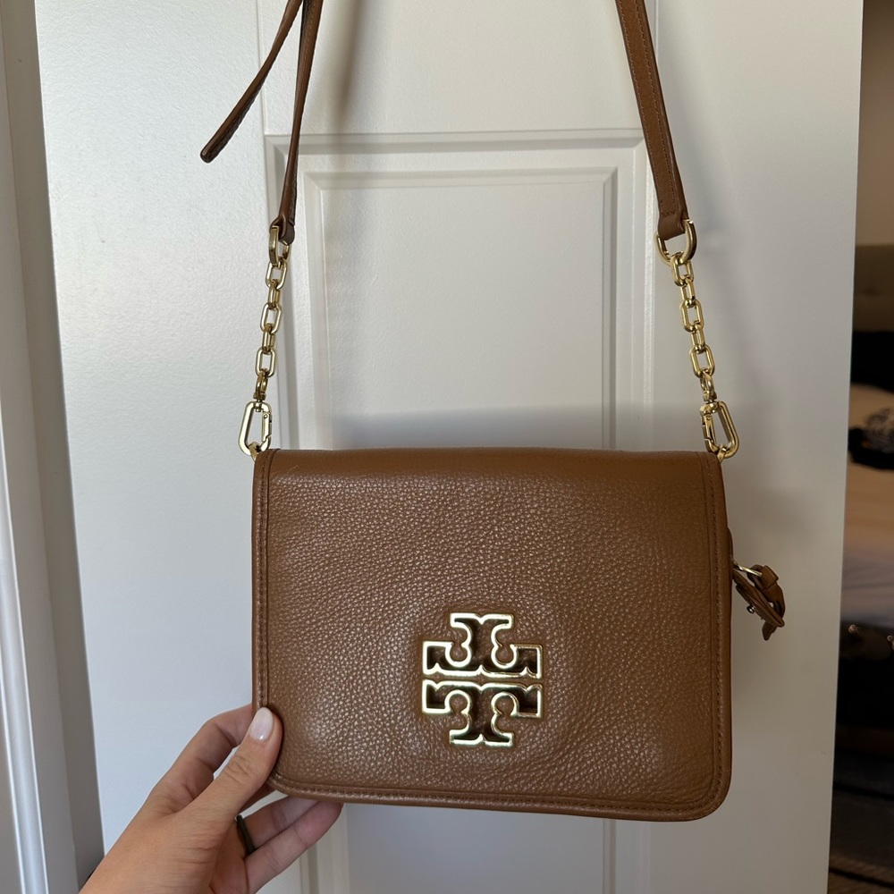 Tory Burch Tan Crossbody Bag - Great condition
